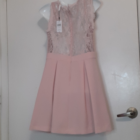BCBGENERATION DRESS SZ 9 NWT - Picture 3 of 6